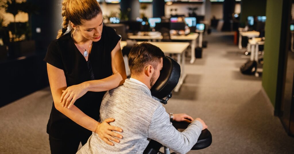 how to massage a knot out of back